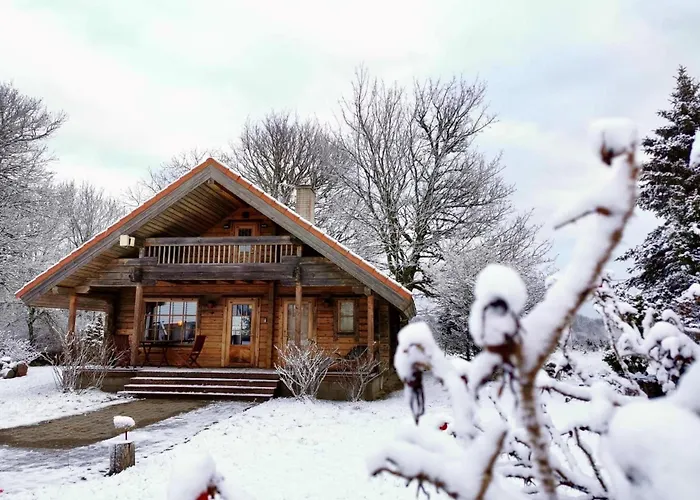 Kangru Holiday Home