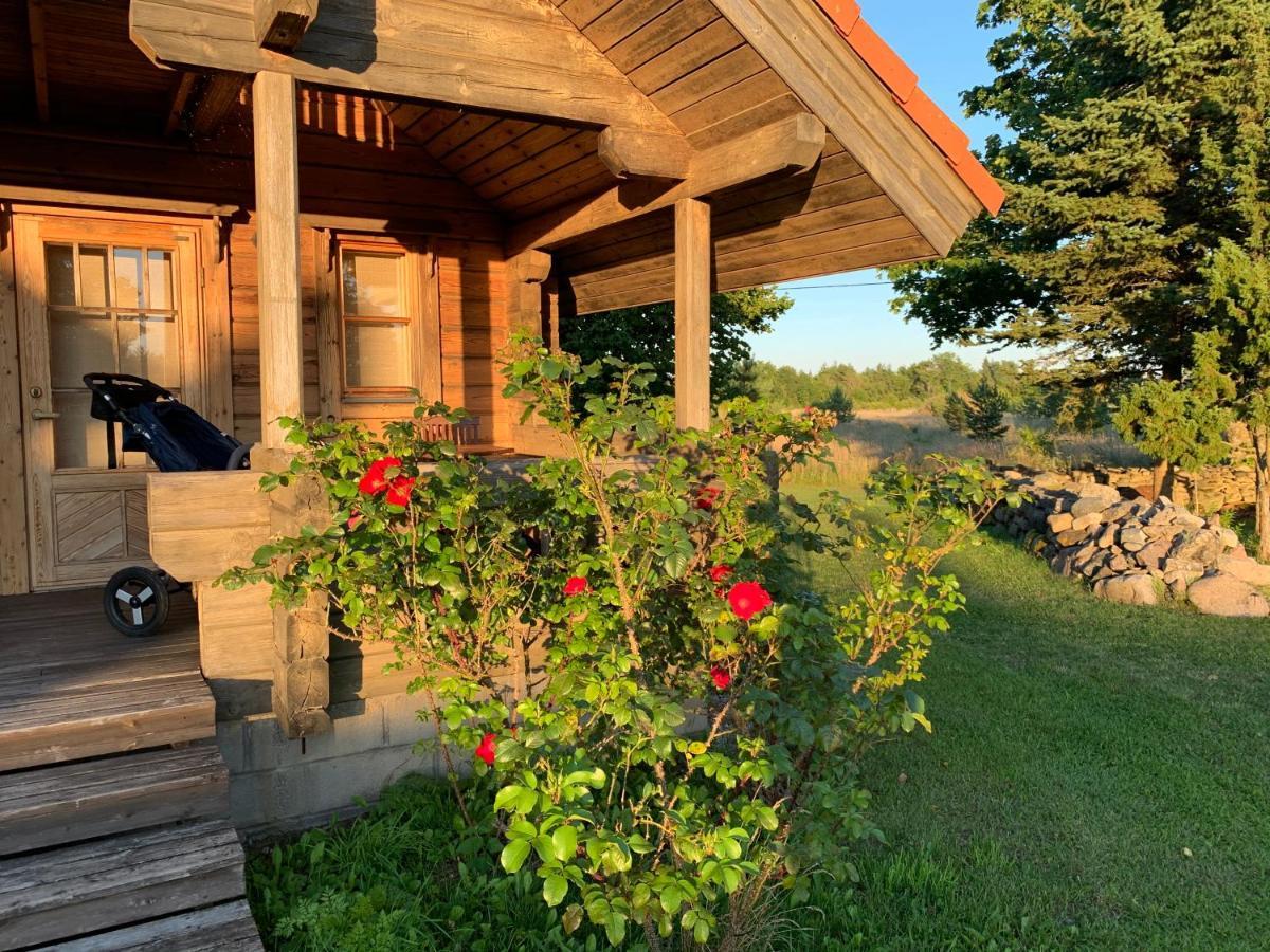 Kangru Holiday home
